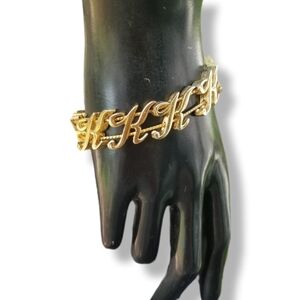 TACOA VINTAGE GOLDTONE SCRIPT "K"  MONOGRAM SLIDER CHARM BRACELET